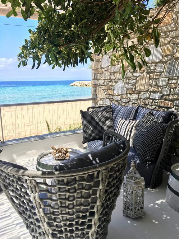 Byblos Mare-The Exclusive Beach Front Villa Skala Sotiros Exterior foto